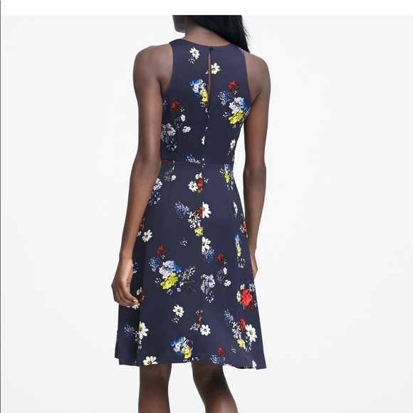 New Banana Republic Petite Floral Dress - Picture 2 of 6